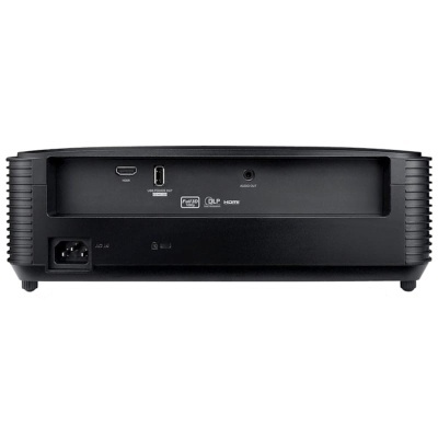 Projetor preto com portas HDMI, USB, áudio e alimentação visível na traseira.