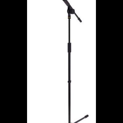 Suporte de microfone preto com base tripé e hastes ajustáveis