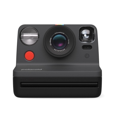 Câmara instantânea Polaroid preta com botão vermelho, lente central e flash