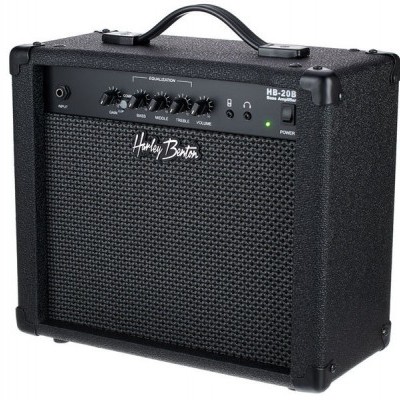 Amplificador de guitarra preto Harley Benton HB-20B com botões de equalização e alça superior.