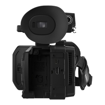 Câmara de vídeo profissional preta vista de trás com visor ocular aberto e entradas HDMI e USB