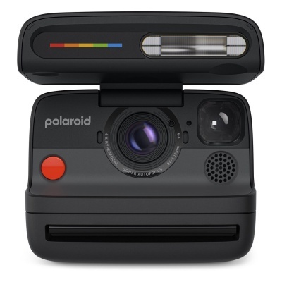 Câmara fotográfica instantânea Polaroid preta com botão vermelho e flash