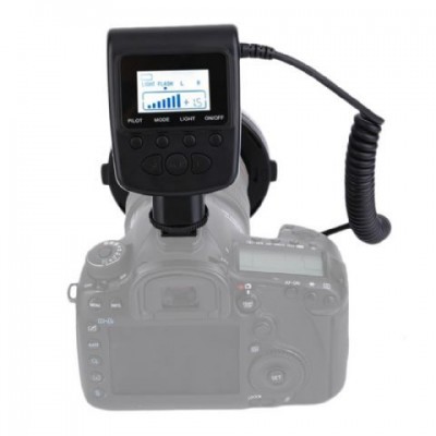 Controlador de flash digital com ecrã LCD a preto e branco montado numa câmara fotográfica