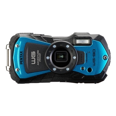 Câmara digital Pentax WG-6 azul e preto com lente e flash