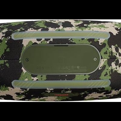 Coluna de som portátil com padrão camuflado verde, preto e bege
