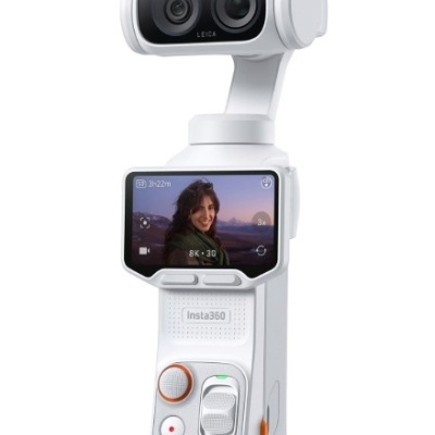 Câmara digital portátil Insta360 branca com ecrã a cores e lentes duplas Leica