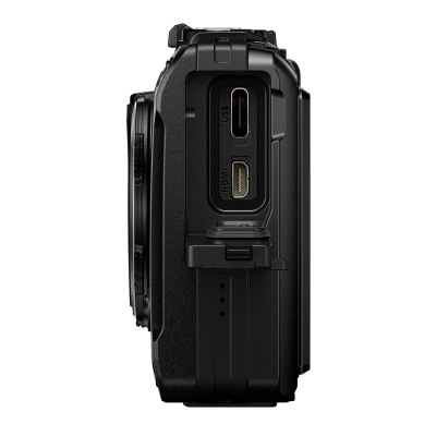 Lado de uma câmera digital preta com portas USB e HDMI visíveis