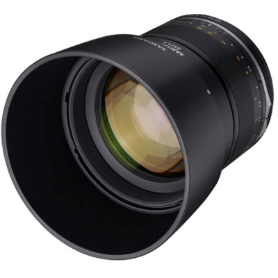 Objetiva fotográfica preta com texto SMC PENTAX-FA 85mm F1.4