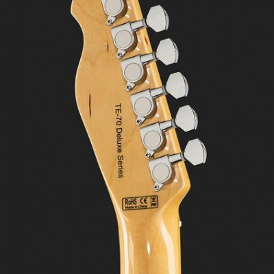 Cabeça de guitarra elétrica de madeira clara com tarraxas cromadas