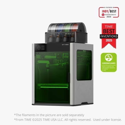 Impressora 3D Bambu Lab H2D com suporte de filamentos coloridos e selos de premiações