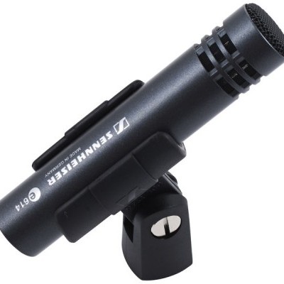 Microfone Sennheiser e 614 preto com suporte de encaixe