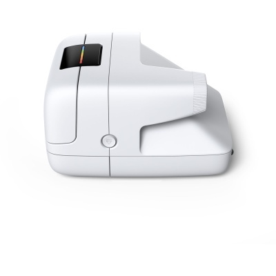 Câmera instantânea branca vista de perfil sobre fundo branco