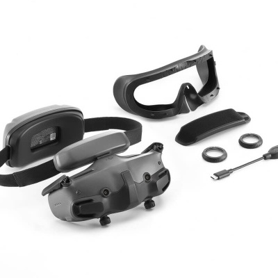 Conjunto de óculos de realidade virtual cinzentos com acessórios