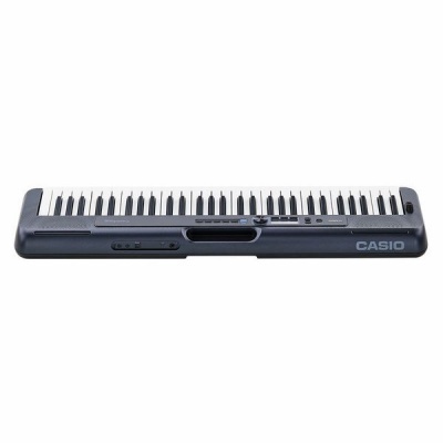 Teclado musical CASIO cinzento escuro com teclas brancas e pretas