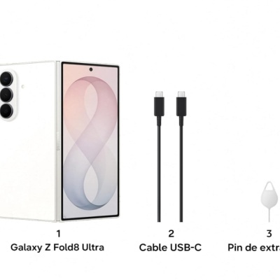 Smartphone dobrável branco Galaxy Z Fold8 Ultra, cabo USB-C preto e pin de extração branco.