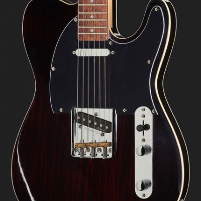 Guitarra elétrica de corpo sólido madeira escura com controles metálicos