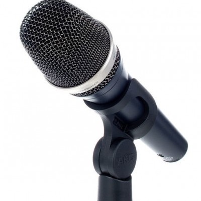 Microfone AKG preto com suporte