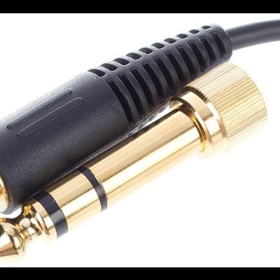 Adaptador jack 3,5 mm para 6,35 mm dourado e preto