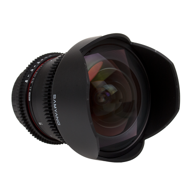 Objetiva fotográfica Samyang preta com proteção de lente em pétala