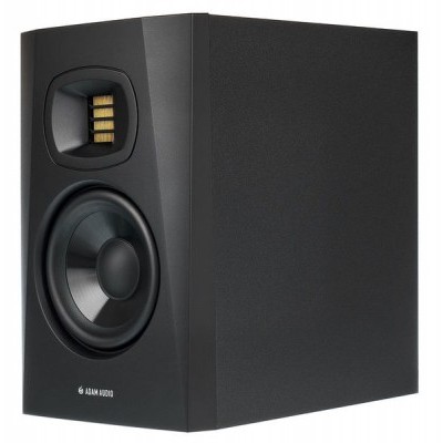 Coluna de som preta com altifalante e tweeter amarelo