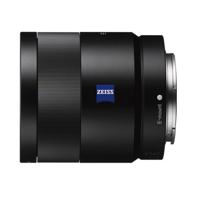 Objetiva fotográfica preta ZEISS com montagem E-mount