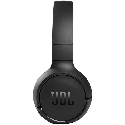 Auricular headphones JBL preto com inscrição visível