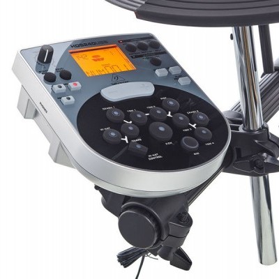 Módulo de bateria eletrónica Roland TD-4KP V-Drums cinza com ecrã digital e botões pretos