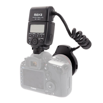Flash macro Meike MK-14EXT preto com visor LCD
