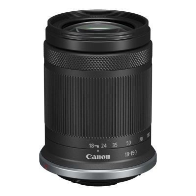 Objetiva fotográfica preta Canon com marcação de distância focal 18-150