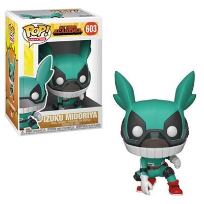 Boneco Funko Pop do personagem Izuku Midoriya com máscara verde e roupa verde com detalhes vermelhos
