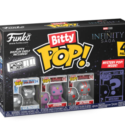 Embalagem de quatro bonecos Funko Bitty Pop! Marvel Infinity Saga com personagens e prateleira