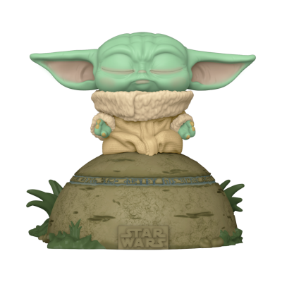 Figura do Baby Yoda (Grogu) com casaco bege numa base redonda com o texto STAR WARS.