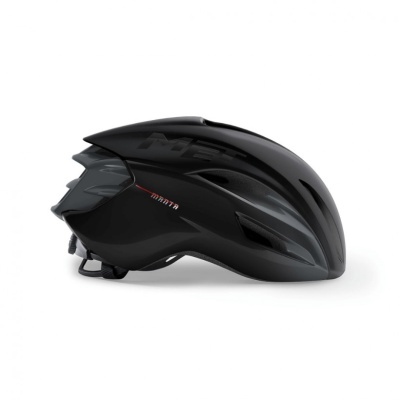 Capacete de bicicleta preto aerodinâmico com detalhes vermelhos