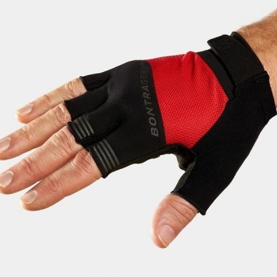 Luvas de ciclismo meio dedo preta e vermelha com fecho de velcro