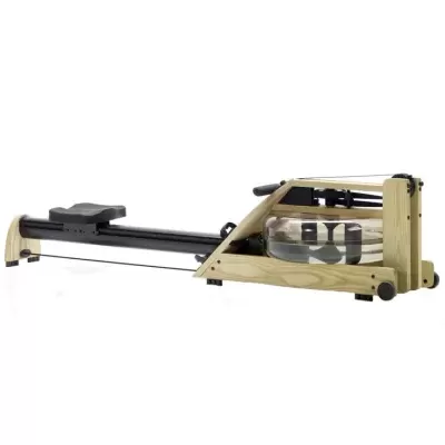 máquina de remo em madeira clara e preto com tanque de água