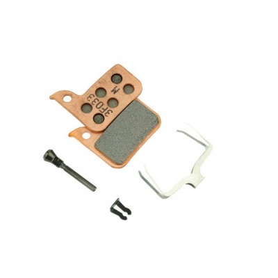 Conjunto de pastilhas de travão para bicicleta com peças metálicas e parafusos