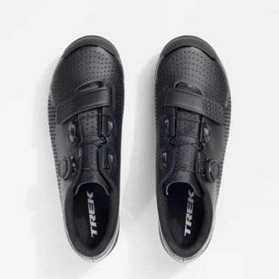 Sapatos de ciclismo pretos TREK vistos de cima