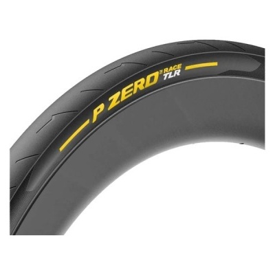 Pneu preto para bicicleta com texto amarelo P ZERO RACE TLR