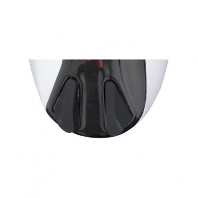 Fundo preto com apoios de prancha branca