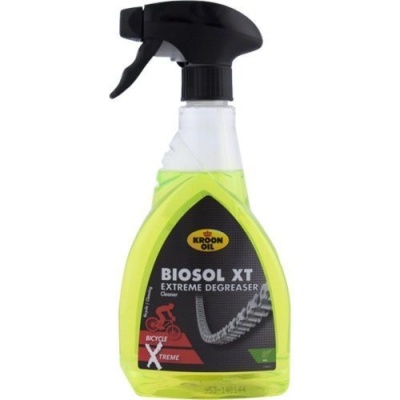 Frasco borrifador com produto desengordurante Biosol XT da Kroon Oil