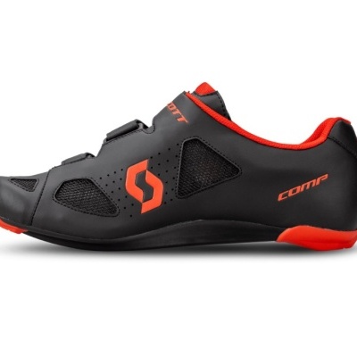 Sapatilha de ciclismo preta e laranja com fecho velcro