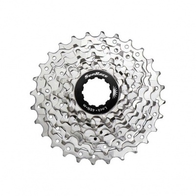 Roda dentada metálica prateada para bicicleta com centro preto e marca SunRace