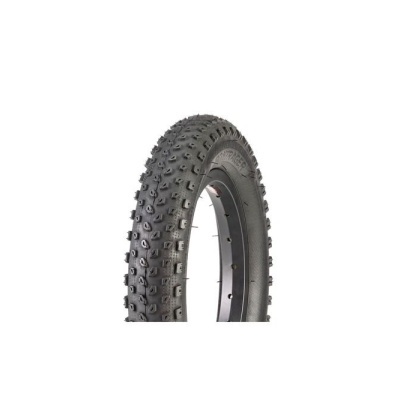 Pneu de bicicleta preto com textura robusta e padrão de cravos