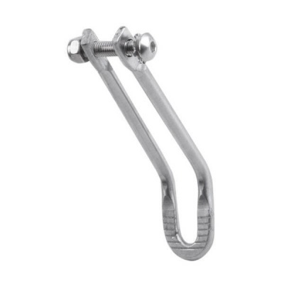 Peça metálica em forma de U com parafuso e porca prateados