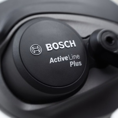 Componente preto BOSCH Active Line Plus com texto branco