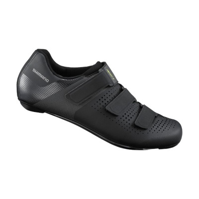 Sapato de ciclismo preto com tiras de velcro e texto SHIMANO