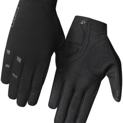 Par de luvas pretas com textura e pequenos detalhes refletores.