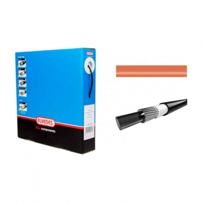 Rolo de fita isolante laranja e cabo elétrico preto com fios, embalagem ELVEDES azul e preta