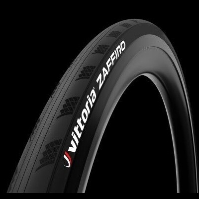Pneu de bicicleta preto com texto vittoria ZAFIRO na lateral.