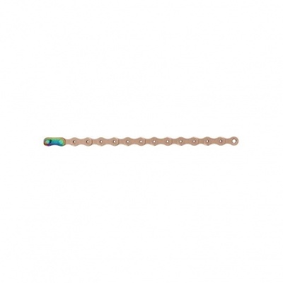 Corrente de bicicleta com elos metálicos bronze e um elo azul esverdeado